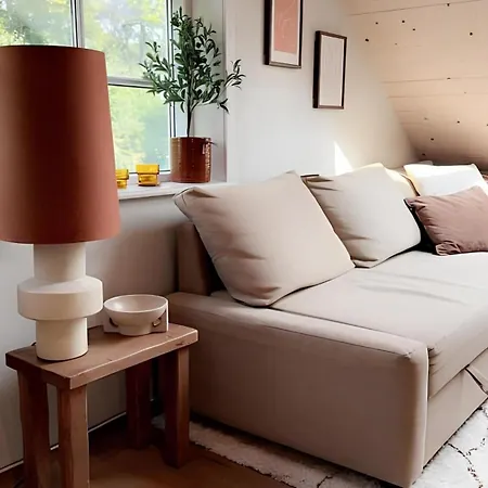 Apartment Charming By The Sea *