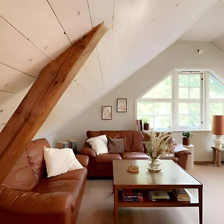 Charming By The Sea * 阿斯克尔