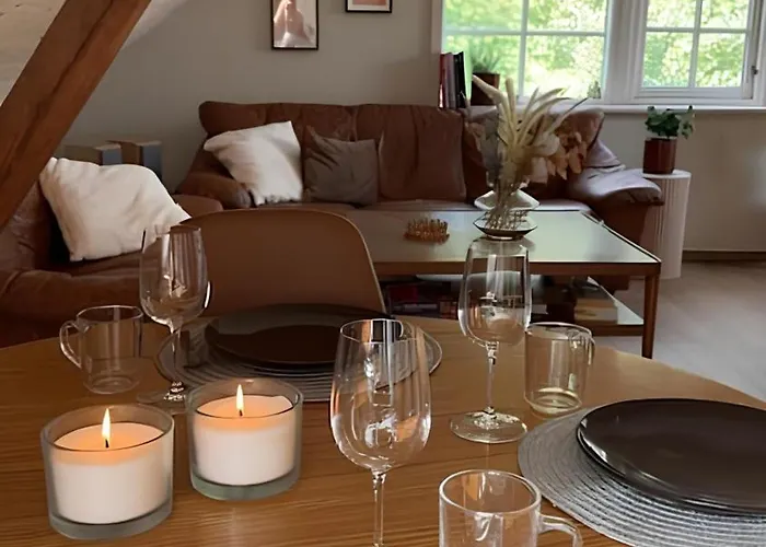 Charming By The Sea *