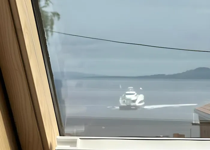 Charming By The Sea Asker